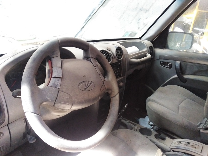  Mahindra PICK UP 2009    EN DESARME